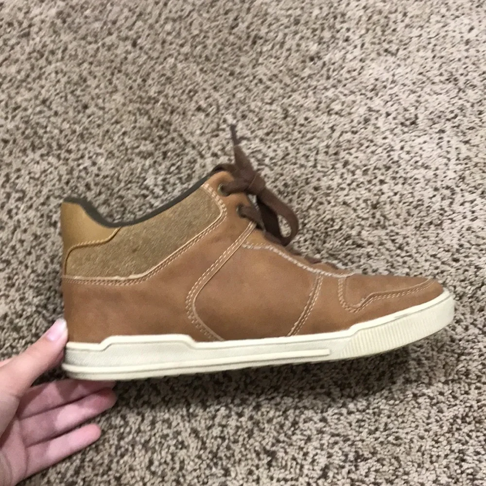 🌈Children’s place shoes​